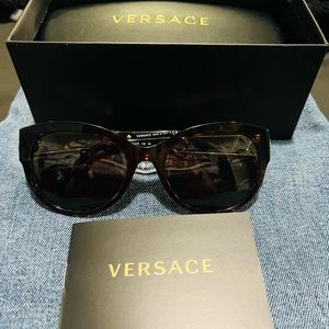 Versace Sunglasses woman’s